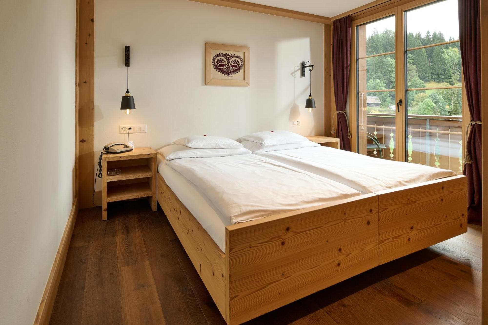 Hotel Alpenrose - A Family Affair Since 1881